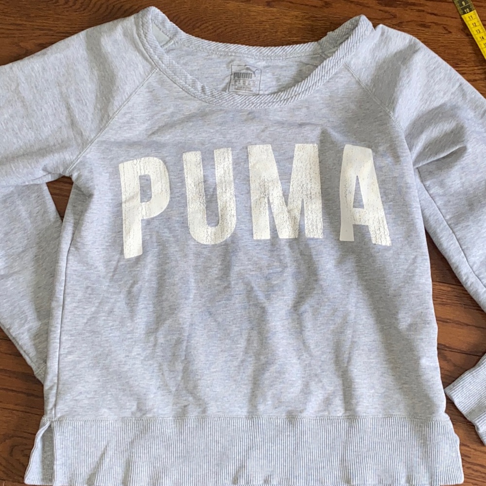 (3 for $25)
Puma Sweatshirt
